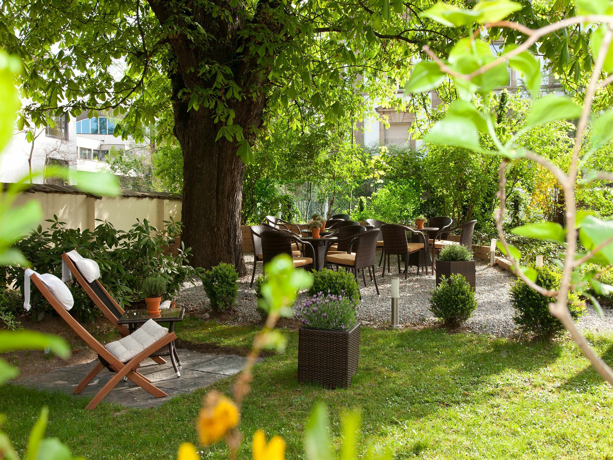 Hotel Spalentor - Ihr Sympathisches Stadthotel Basel Exterior photo